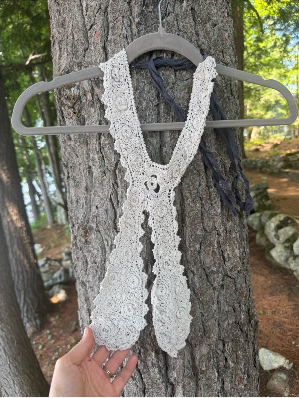 Magnolia Pearl Bruges Double Necktie 
Crochet Jabot #004